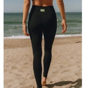 SOLD - Daily drills leggings - black